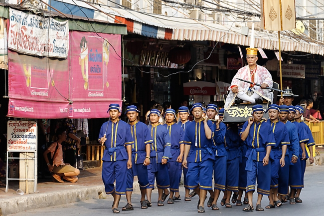 Lopburi King Narai fair-099
